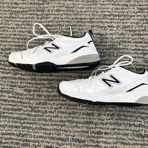 Men’s worn once new balance size 10 E sneaker